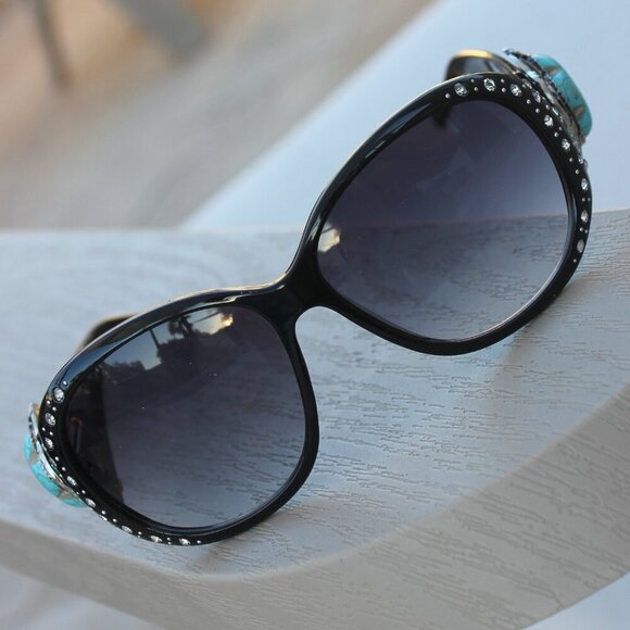 Montana West Sunglasses in Black w/Turquoise Flower Concho Accents main image 8